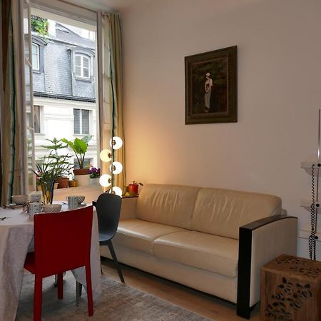 Appartment Near Louvre, Central Paris Exterior photo